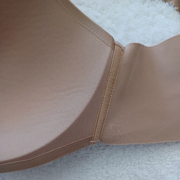Soma Vanishing Wireless Bra, Size 38D - Picture 11 of 13